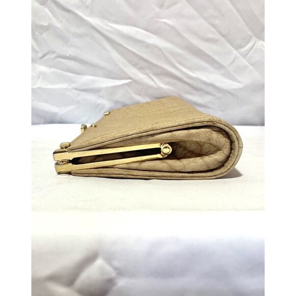 1980’s AFRICAN BUFFALO Skin Leather Tan CLUTCH w/ Gold Tone Hardware *Small Dent - Picture 7 of 7